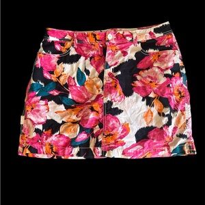 St. John's Bay Multicolor Floral Skort